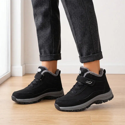 ✨【36-44】Zimske čizme većih brojeva, podstavljene flisom, s debelim potplatom u stilu Martens