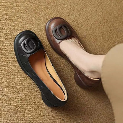 👠【35-40】2026 nowe 5CM uniwersalne modne miękkie podeszwy retro grube obcasy okrągłe palce skórzane buty