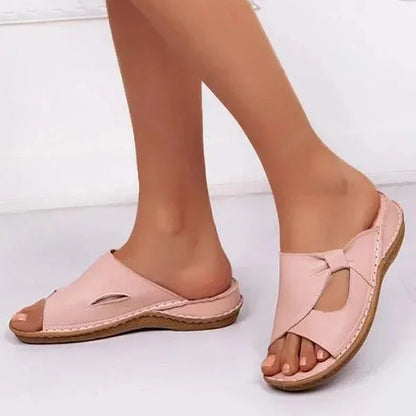 【Letný výpredaj】🔥【veľkosti 35–43】👡Nové módne a pohodlné dámske plážové šľapky s mäkkou podrážkou