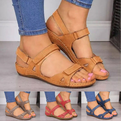 🔥✨【35-43】Dámske sandále 2025 z mäkkej kože 👡 Maximálne pohodlie｜Nízka podrážka, ideálne na každodenné nosenie 💃