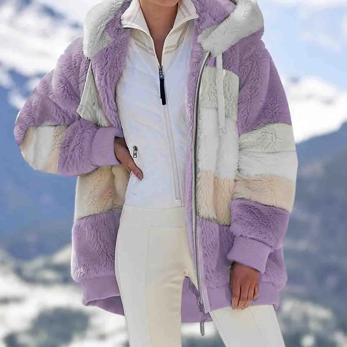 ❄️【S–5XL】Ženska topla plišana jakna s kontrastnim prugama – novi stil za jesen i zimu 2026