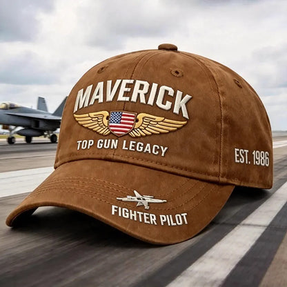 🧢✈️Ta regulowana czapka z daszkiem inspirowana lotnictwem myśliwskim to idealny wybór dla miłośników samolotów bojowych.