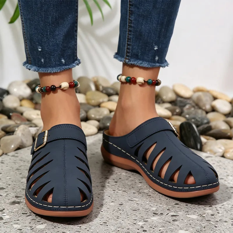 👡 Letnie klapki z naturalnej skóry bydlęcej – ażurowy design z zapięciem na rzep, anatomiczna podeszwa zmniejszająca zmęczenie, 5 kolorów, rozmiary 36–43 ☀️✨