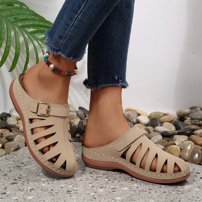 👡 Letnie klapki z naturalnej skóry bydlęcej – ażurowy design z zapięciem na rzep, anatomiczna podeszwa zmniejszająca zmęczenie, 5 kolorów, rozmiary 36–43 ☀️✨