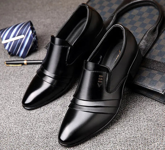 Muške kožne cipele veličine 38-48 - ležerne i elegantne, podignuti potplat 2026