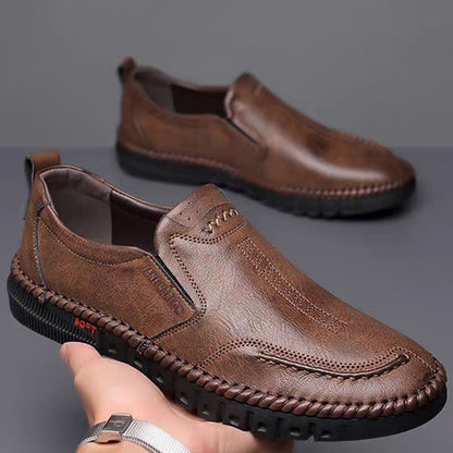 🔥【39-44】Moški športni copati · Pravo usnje, mehak podplat, nedrseči in zračni · 50% popusta, omejena ponudba