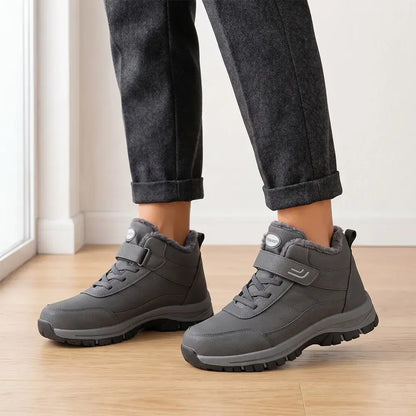 ✨【36-44】Zimske čizme većih brojeva, podstavljene flisom, s debelim potplatom u stilu Martens