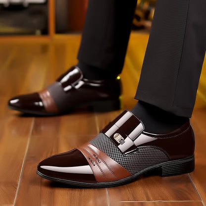 ✨🔥【38-48】Zapatos de cuero para hombre 2025 – Hechos a mano, estilo empresarial y cómodo