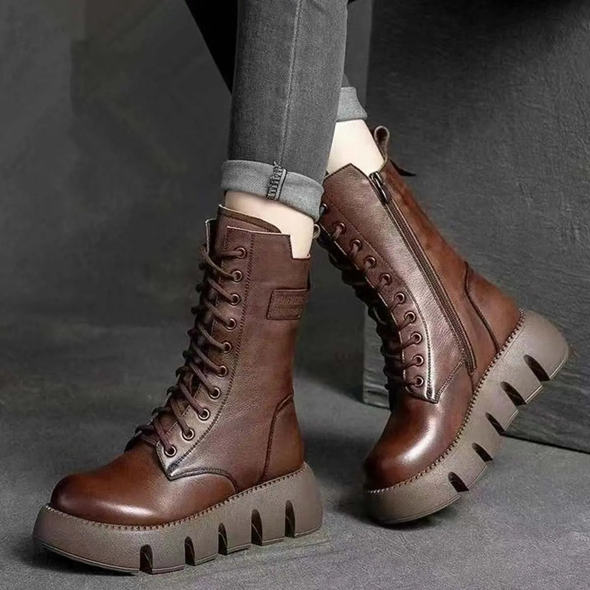 👢Oferta ograniczona: 42% zniżki 🔥【35-40】Nowe damskie wysokiej jakości, ręcznie robione, miękkie skórzane botki na jesień-zimę, martensy
