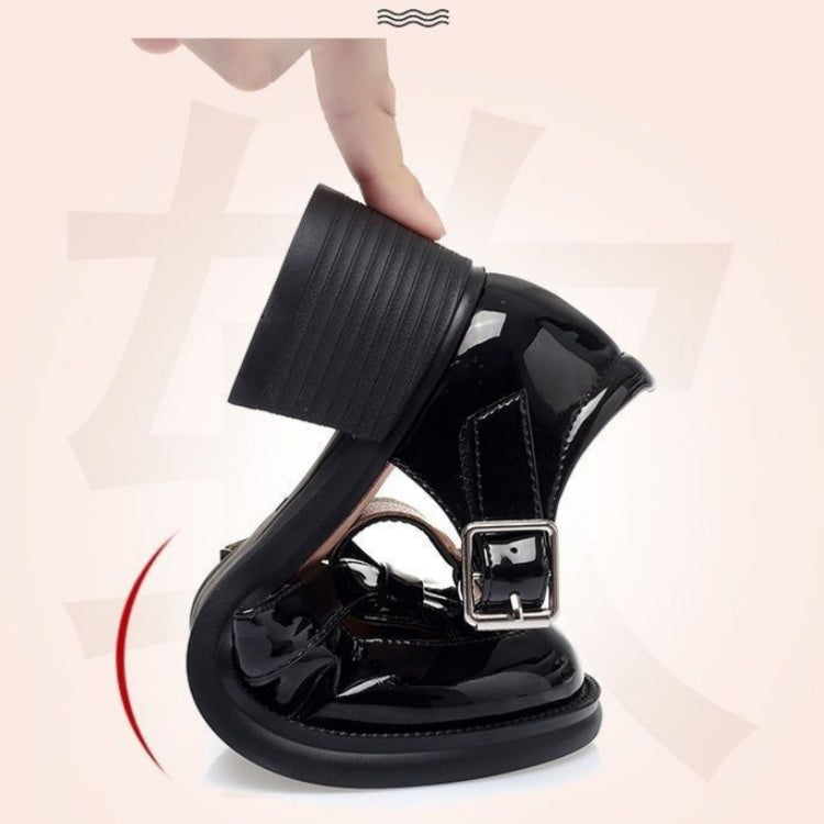 👡🌟【35-40】Sandale decupate din piele lăcuită cu toc gros – stil 2025, comode și elegante