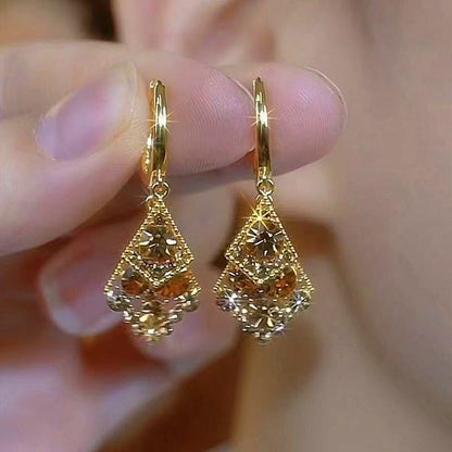🔥【2 páry】【Doprava zdarma】Elegantní zlaté náušnice s třpytivými diamanty