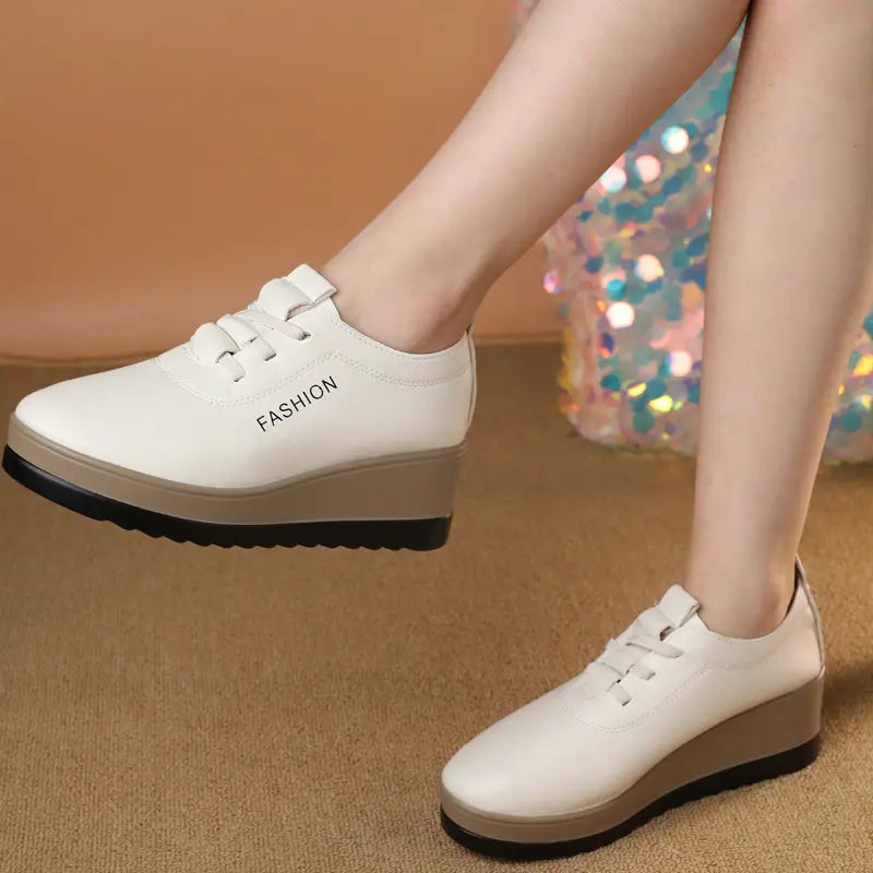 ✨【35-42】Damskie skórzane buty z grubą podeszwą, nowy jesienny trend w modzie