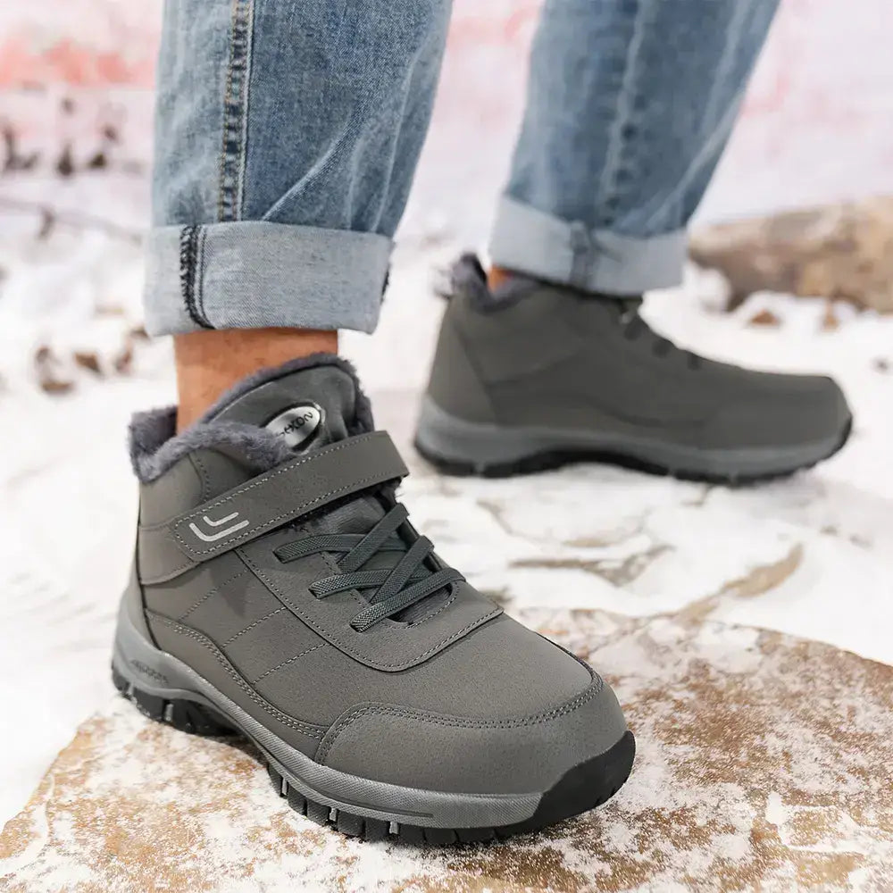 ✨【36-44】Zimowe śniegowce w dużych rozmiarach / ocieplane polarem, pogrubione buty typu Martens